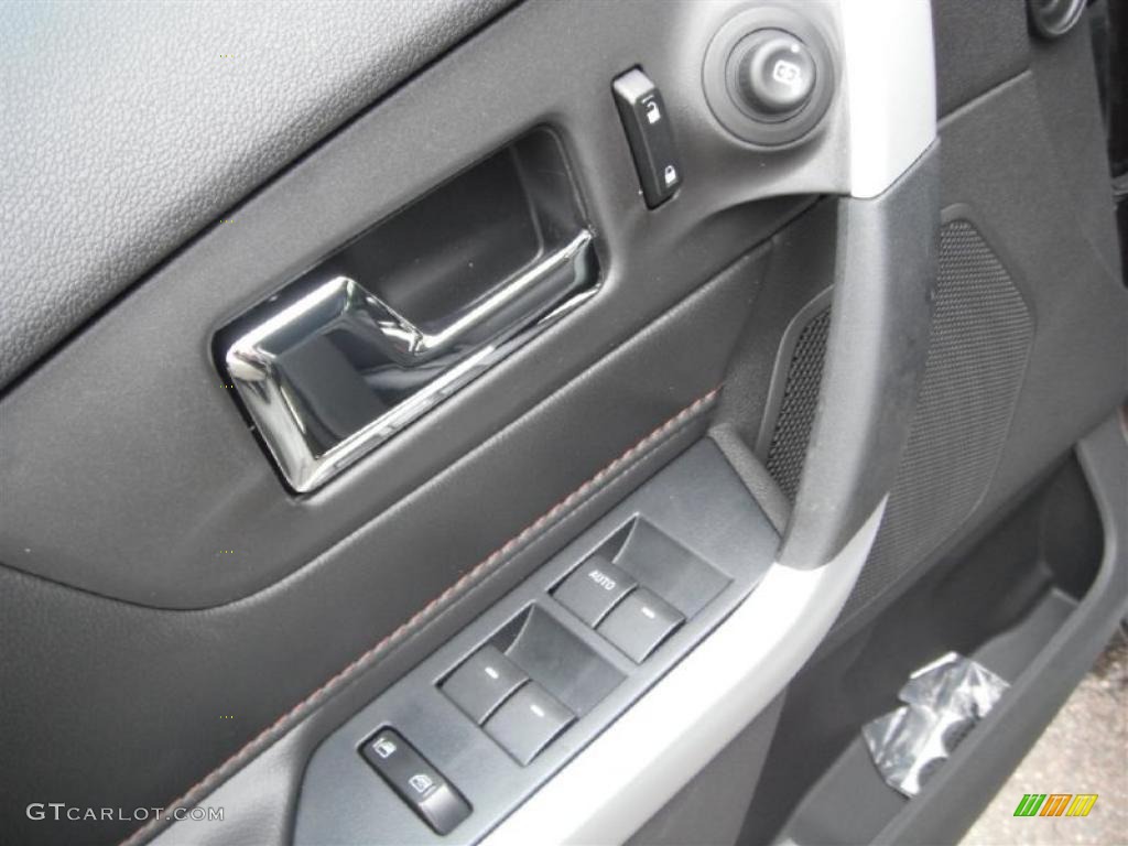 2011 Ford Edge SEL Controls Photo #48254376