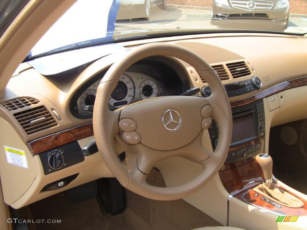 2009 E 350 4Matic Sedan - Indium Grey Metallic / Cashmere photo #17