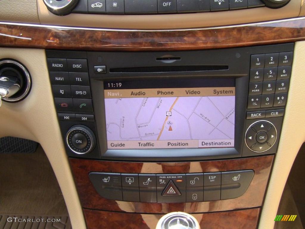 2009 E 350 4Matic Sedan - Indium Grey Metallic / Cashmere photo #20