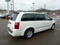 Stone White - Grand Caravan SXT Photo No. 4