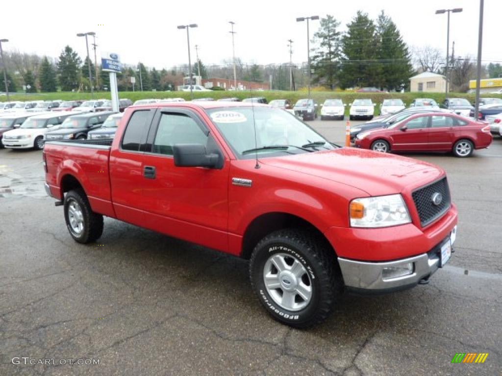 2004 F150 XLT SuperCab 4x4 - Bright Red / Black/Medium Flint photo #5