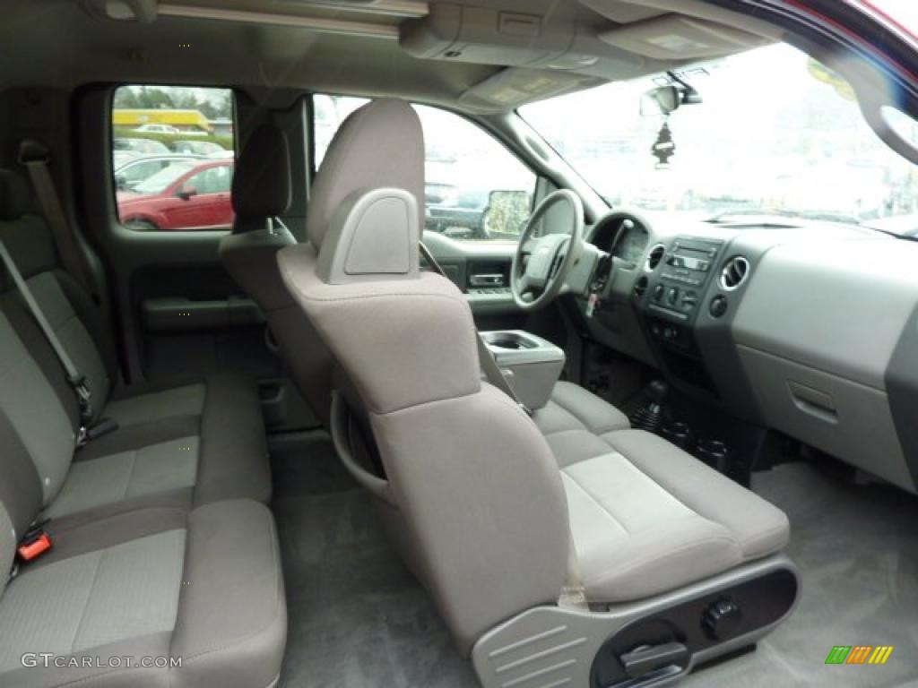 2004 F150 XLT SuperCab 4x4 - Bright Red / Black/Medium Flint photo #16
