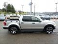 2007 Ford Explorer Sport Trac XLT 4x4 Wheel and Tire Photo