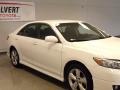 Super White - Camry SE Photo No. 3