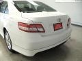 Super White - Camry SE Photo No. 9