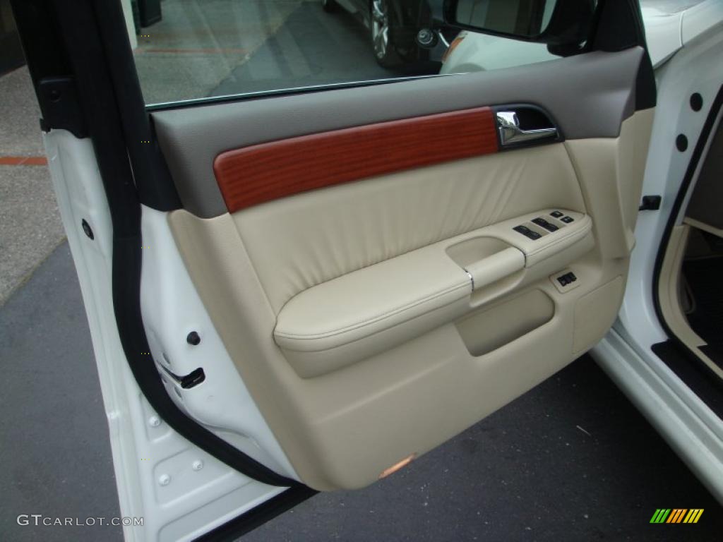 2007 Infiniti M 35 Sedan Wheat Door Panel Photo #48261753