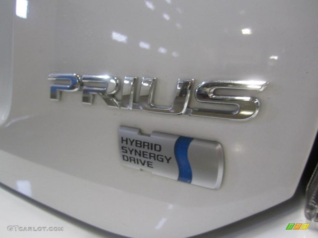 2005 Prius Hybrid - Super White / Gray/Burgundy photo #14