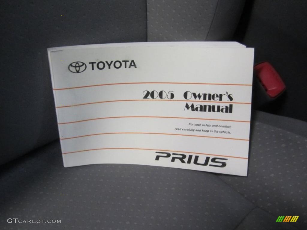 2005 Prius Hybrid - Super White / Gray/Burgundy photo #22