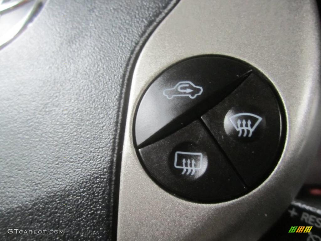 2005 Prius Hybrid - Super White / Gray/Burgundy photo #27