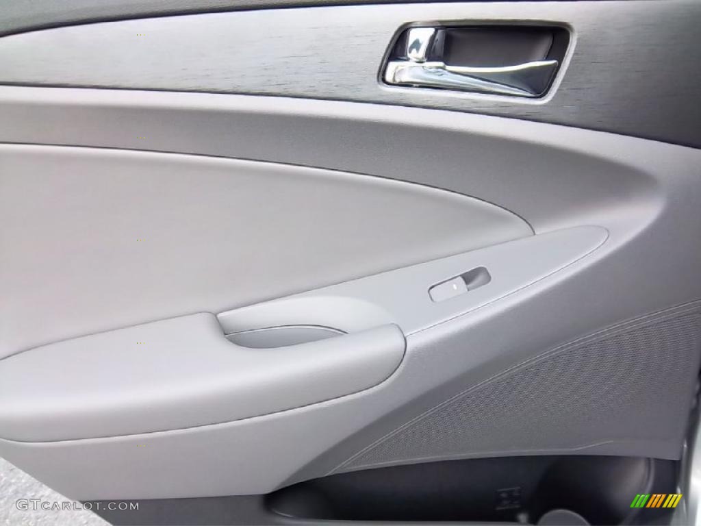 2011 Sonata SE 2.0T - Radiant Silver / Gray photo #18