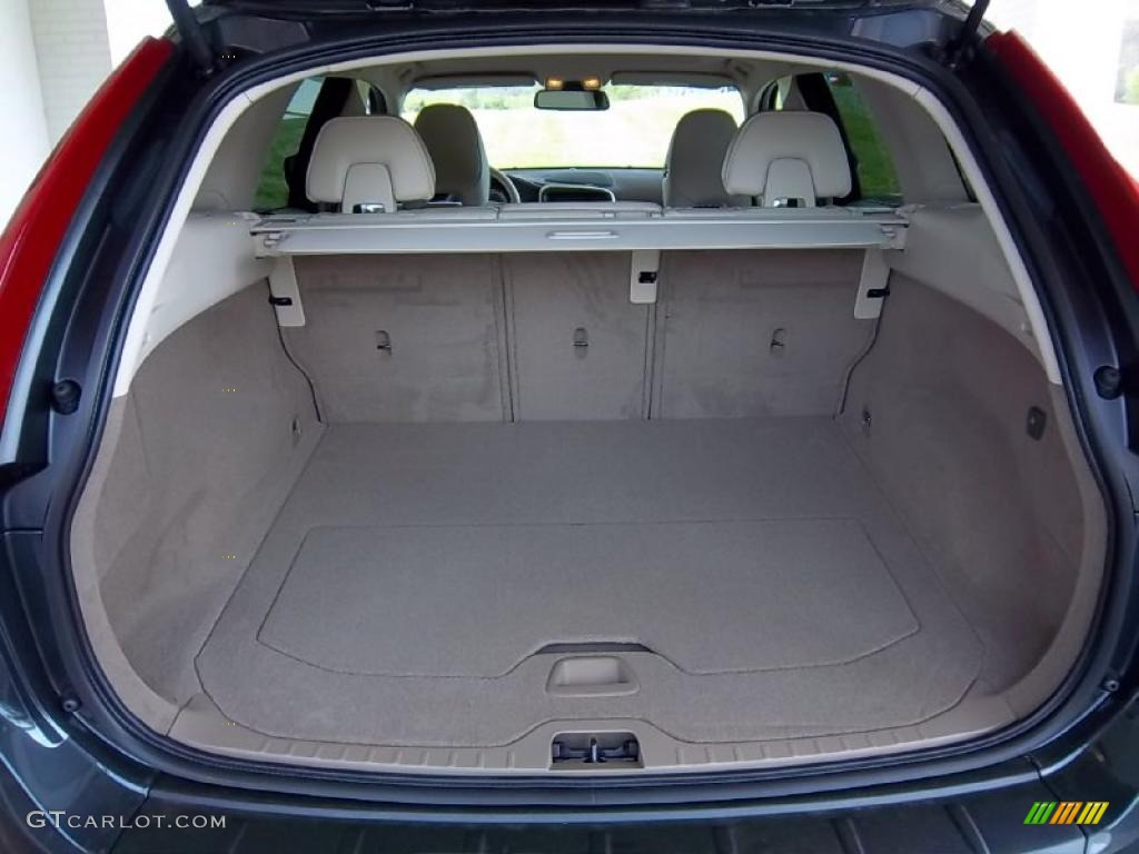 2011 Volvo XC60 3.2 AWD Trunk Photo #48262683