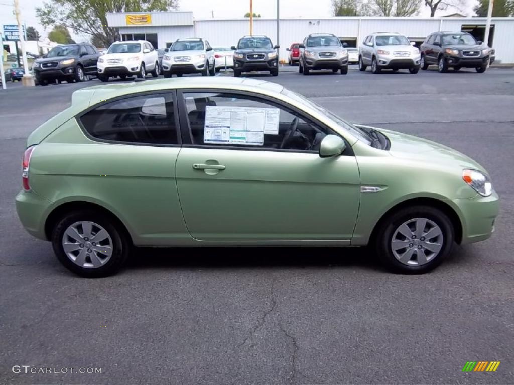 2011 Accent GS 3 Door - Apple Green Metallic / Black photo #5