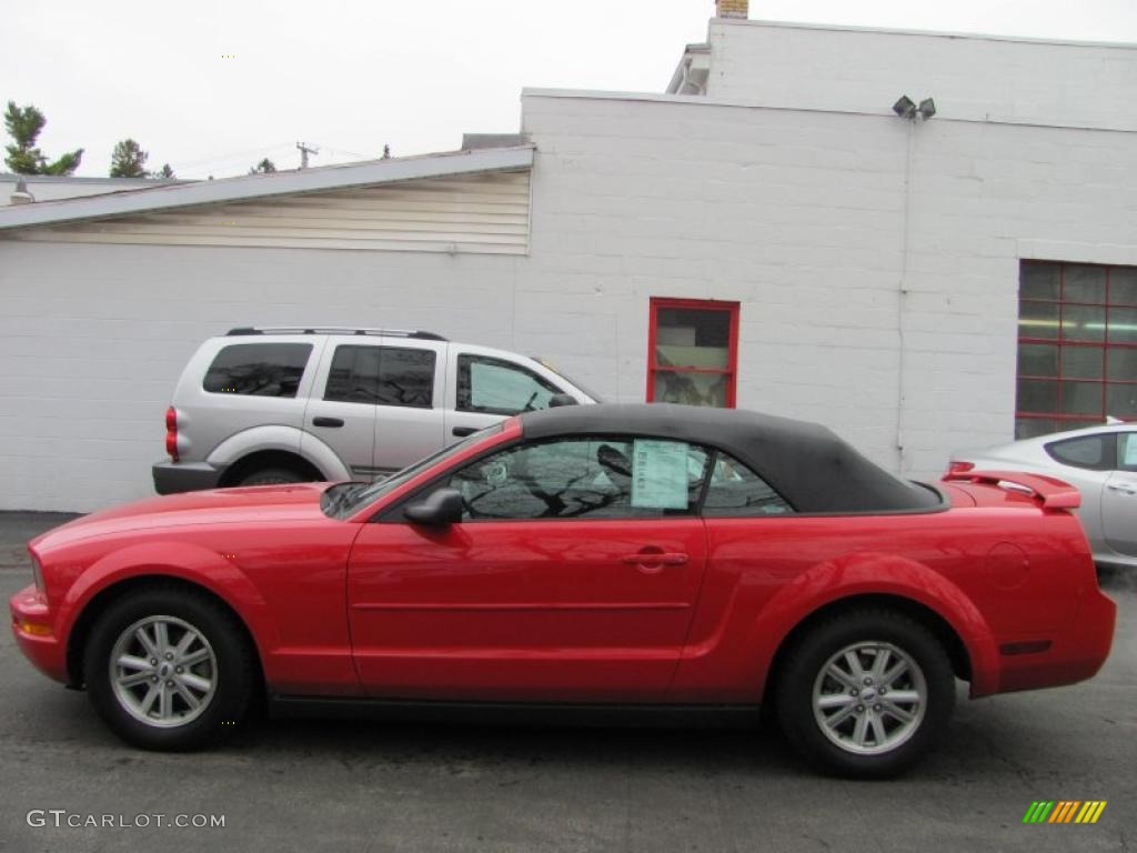 2006 Mustang V6 Premium Convertible - Torch Red / Dark Charcoal photo #5