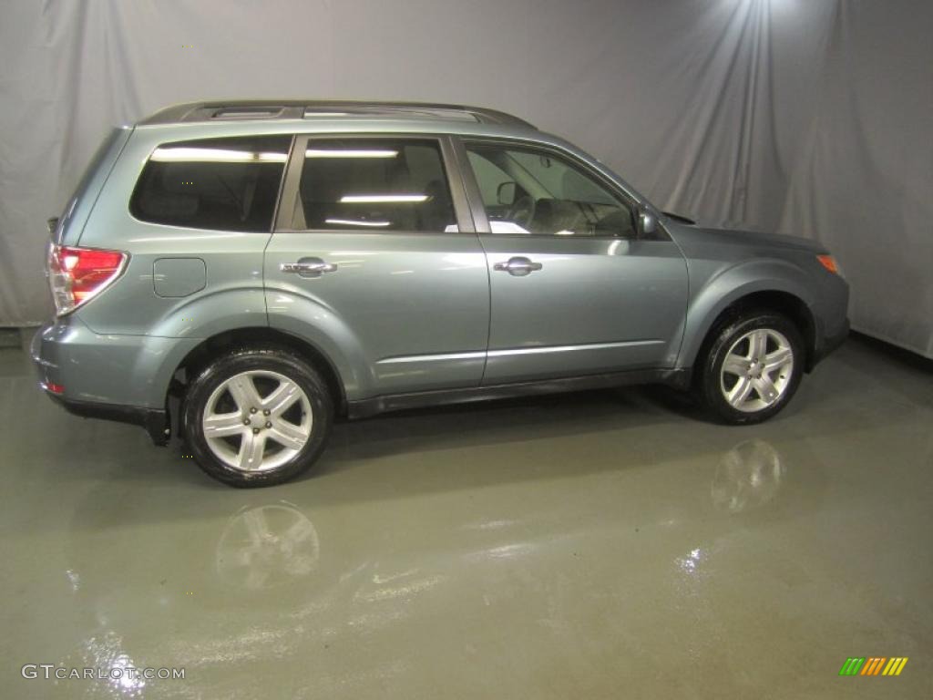 2009 Forester 2.5 X Premium - Sage Green Metallic / Platinum photo #11