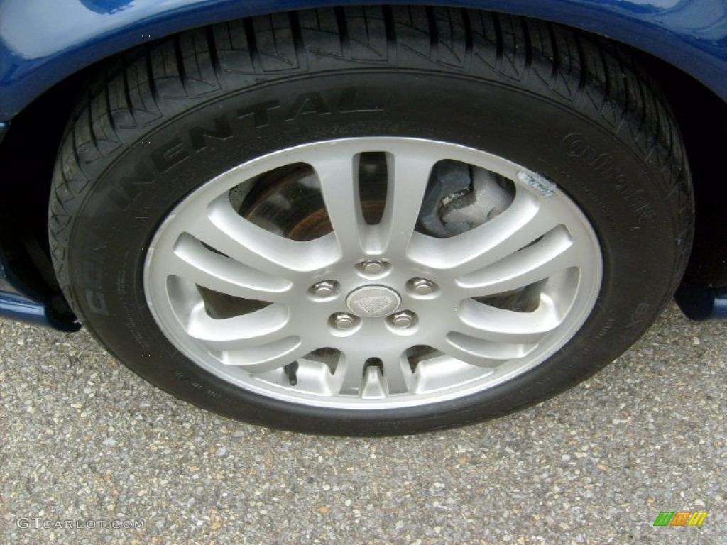 2004 Jaguar S-Type 4.2 Wheel Photos