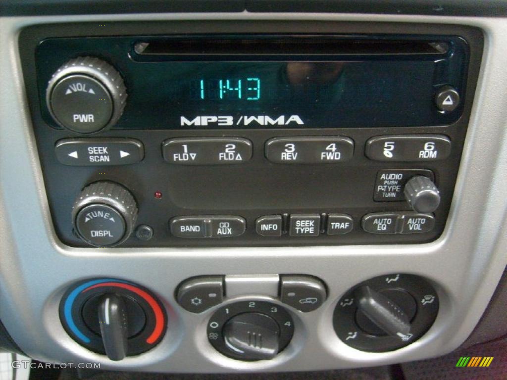 2008 Chevrolet Colorado LT Crew Cab 4x4 Controls Photo #48264693