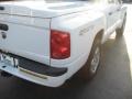 Bright White - Dakota SLT Sport Quad Cab Photo No. 10