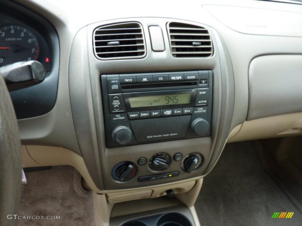 2003 Protege LX - Pure White / Beige photo #9