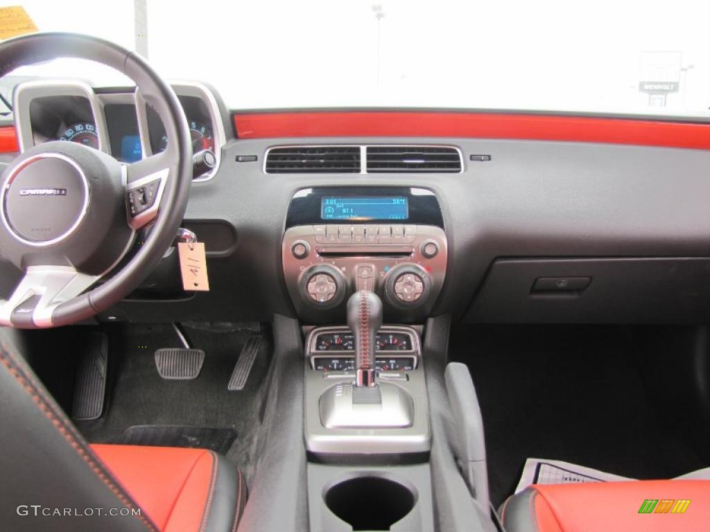 2010 Chevrolet Camaro SS/RS Coupe Black/Inferno Orange Dashboard Photo #48269971