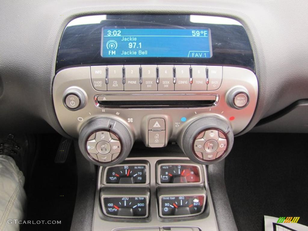 2010 Chevrolet Camaro SS/RS Coupe Controls Photo #48269986