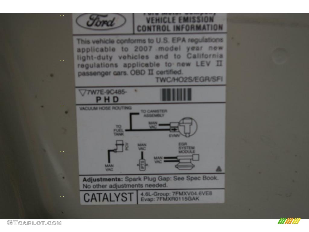 2007 Lincoln Town Car Signature Info Tag Photos