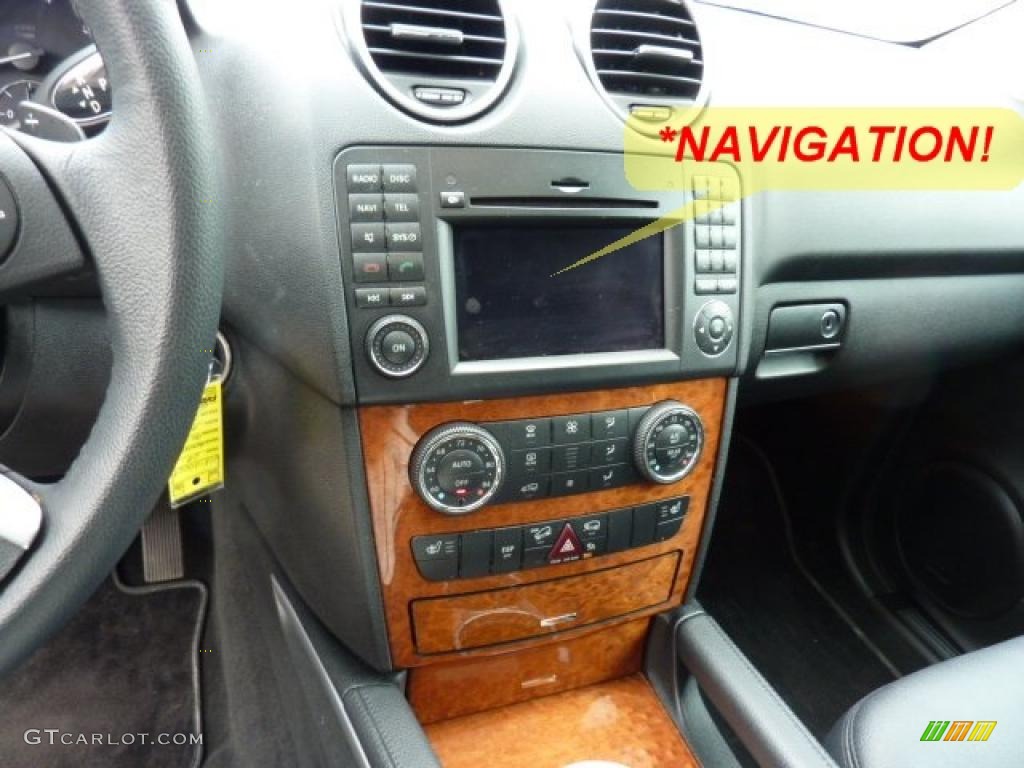 2009 ML 350 4Matic - Jade Green Metallic / Black photo #13