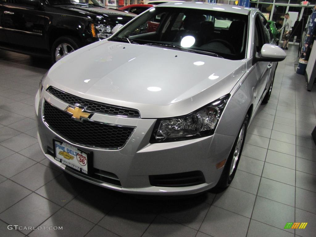 2011 Cruze LT - Silver Ice Metallic / Jet Black Leather photo #1