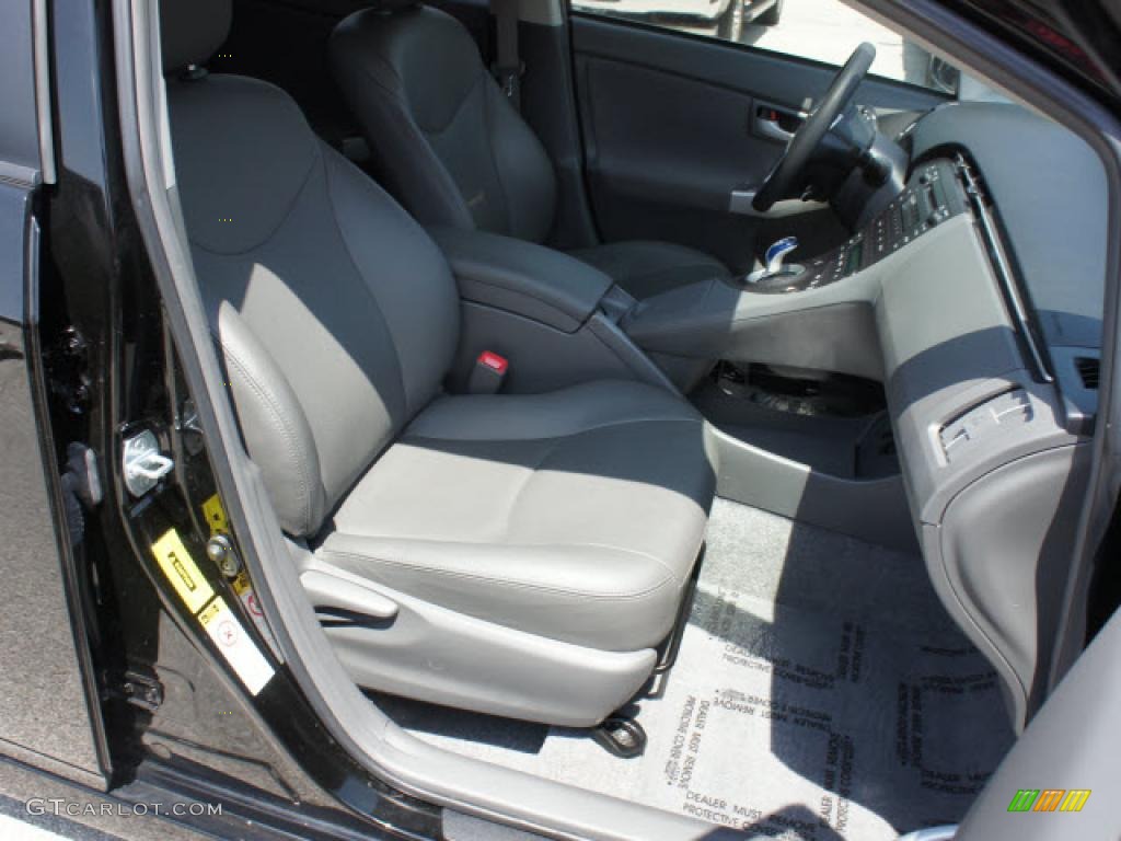 2010 Prius Hybrid IV - Black / Dark Gray photo #17