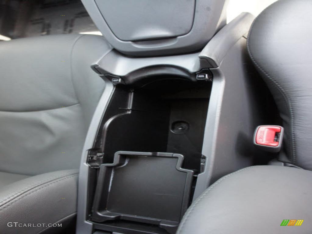 2010 Prius Hybrid IV - Black / Dark Gray photo #18