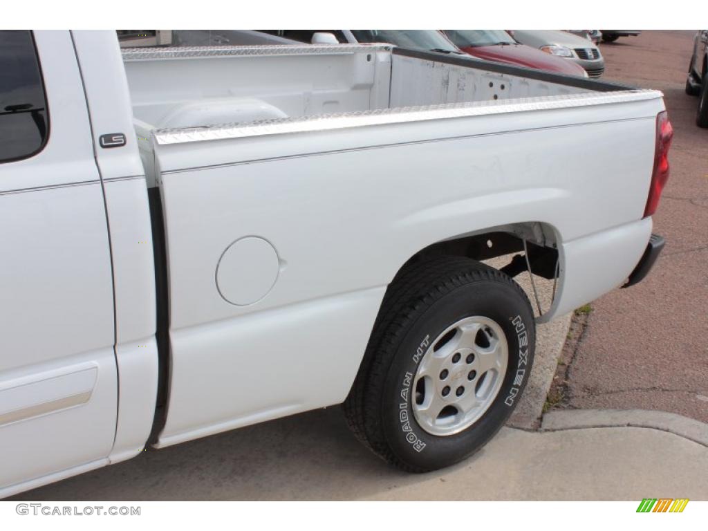 2003 Silverado 1500 LS Extended Cab - Summit White / Tan photo #22