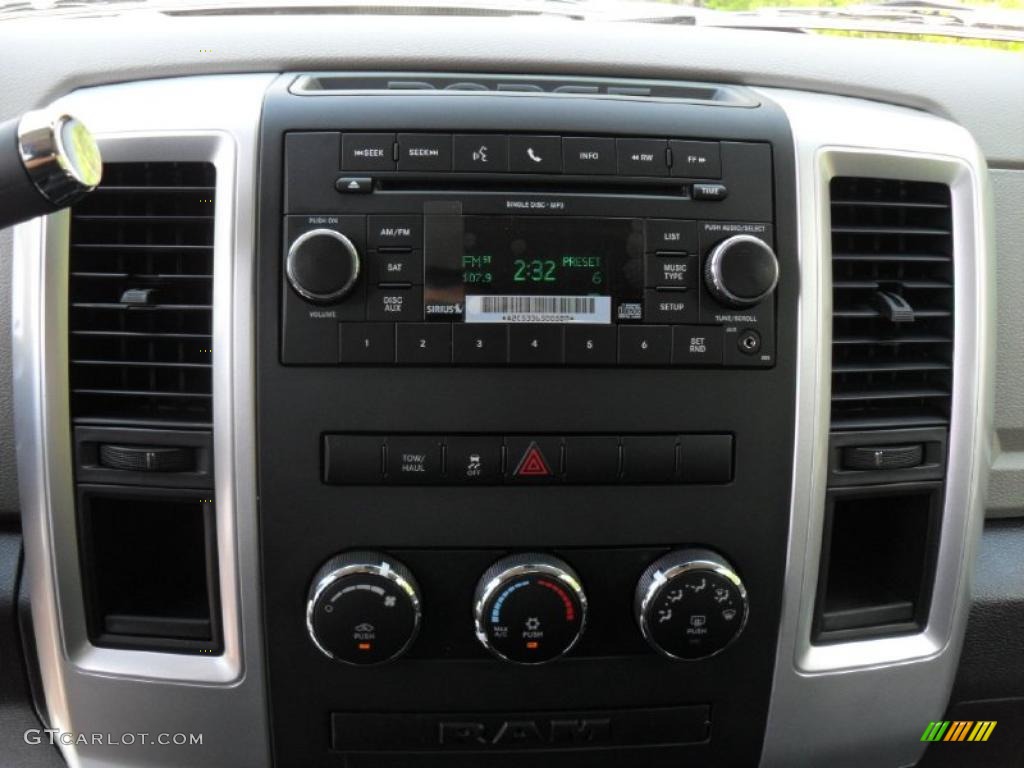 2011 Ram 1500 SLT Quad Cab - Mineral Gray Metallic / Dark Slate Gray/Medium Graystone photo #10