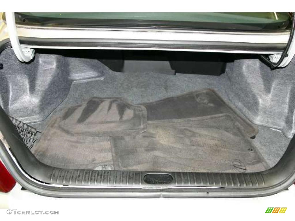 2003 Oldsmobile Aurora 4.0 Trunk Photo #48272212