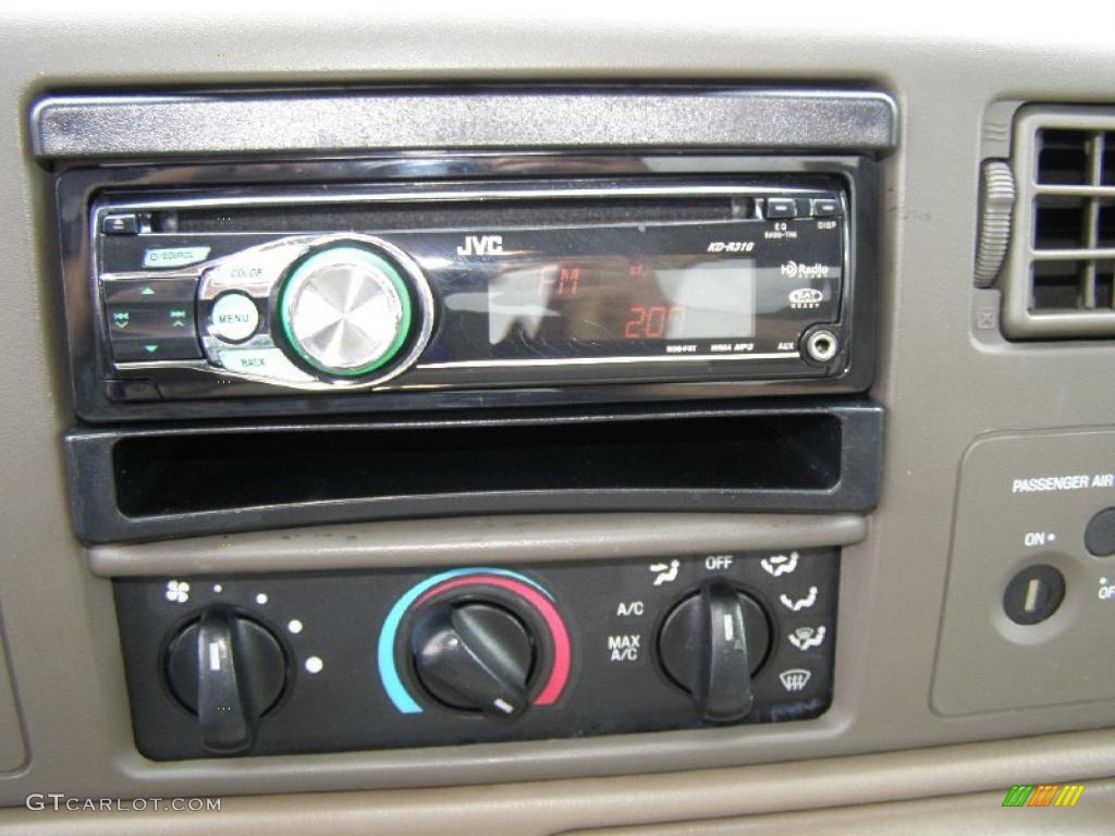 2000 F350 Super Duty XLT Extended Cab 4x4 - Woodland Green Metallic / Medium Parchment photo #14