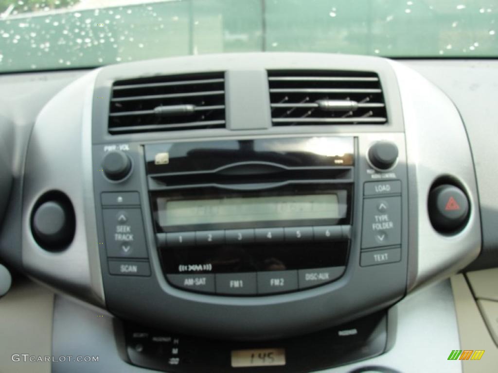 2011 RAV4 I4 - Super White / Sand Beige photo #29