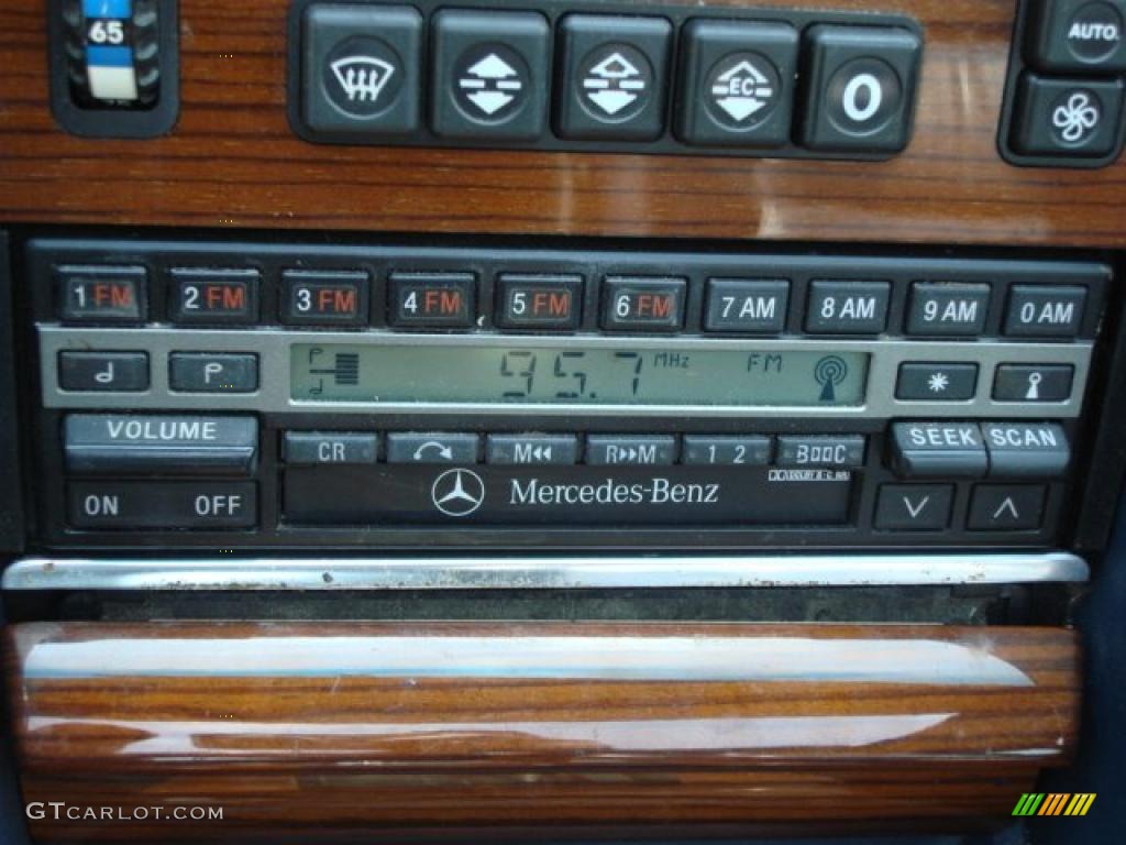 1991 Mercedes-Benz S Class 420 SEL Controls Photo #48275548