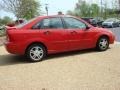 Infra-Red - Focus SE Sedan Photo No. 5
