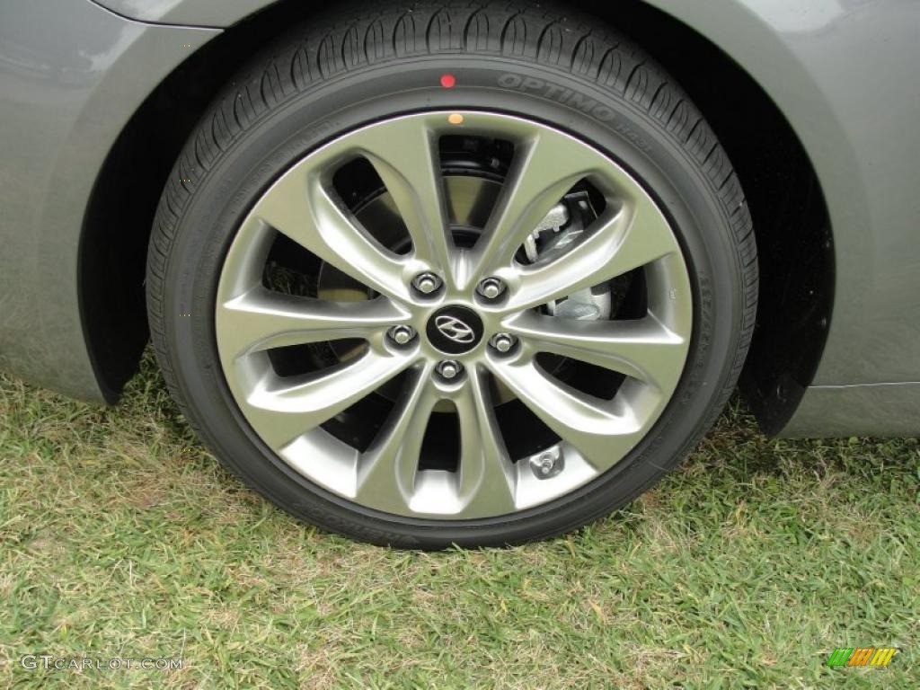 2011 Hyundai Sonata SE Wheel Photo #48277381