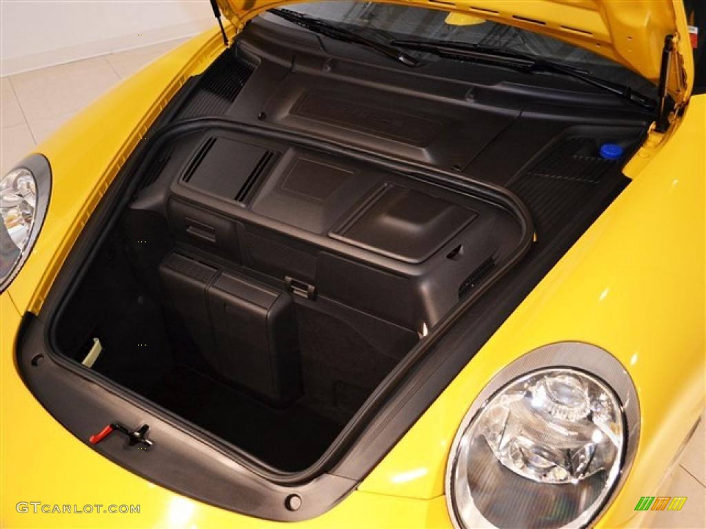 2007 Porsche 911 Turbo Coupe Trunk Photo #48277699