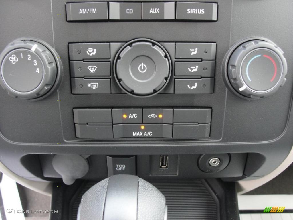 2011 Ford Escape XLS Controls Photo #48278245