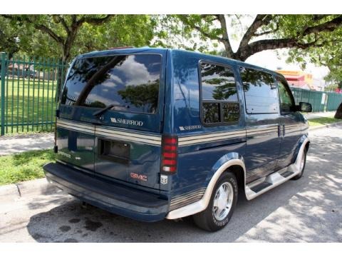 2002 GMC Safari SLE Passenger Conversion Data, Info and Specs
