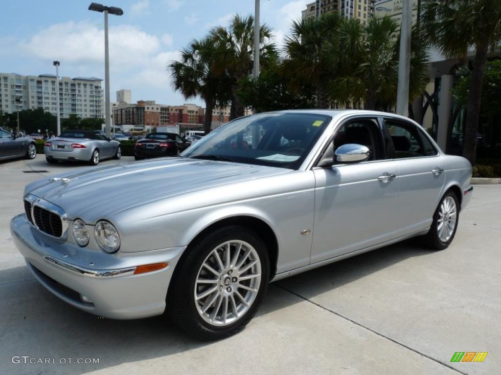 Liquid Silver Metallic 2007 Jaguar XJ XJ8 Exterior Photo #48279160