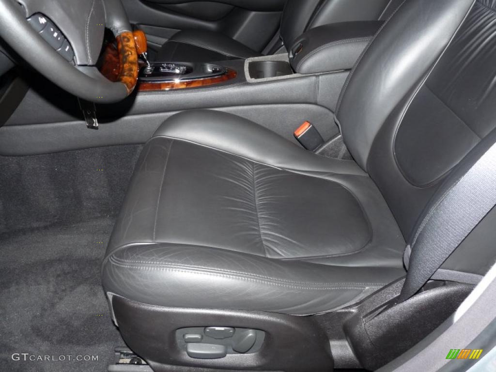 Charcoal Interior 2007 Jaguar XJ XJ8 Photo #48279355