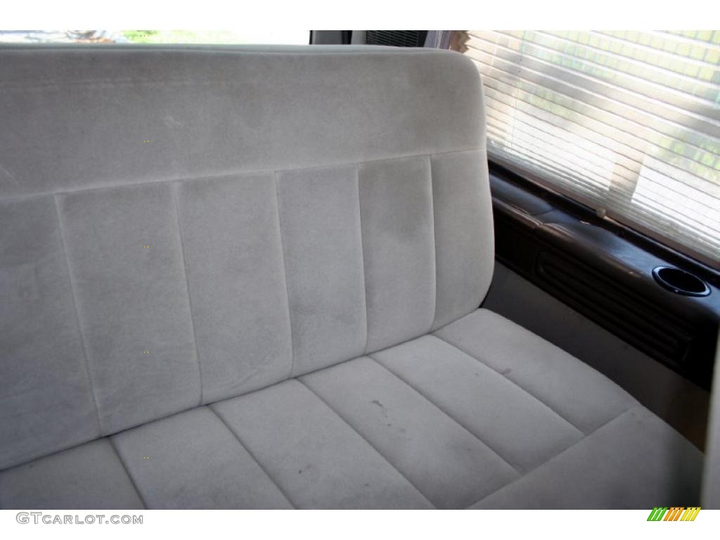 2002 Safari SLE Passenger Conversion - Cadet Blue Metallic / Neutral photo #45