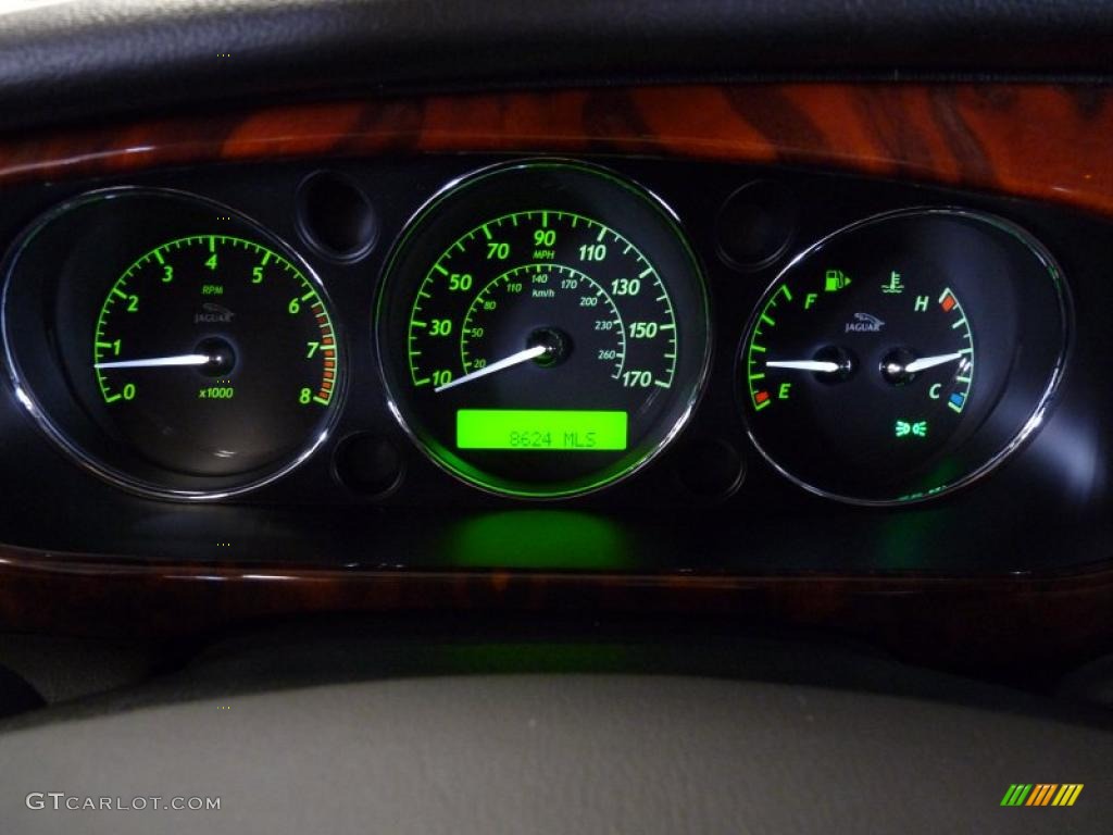 2007 Jaguar XJ XJ8 Gauges Photo #48279568