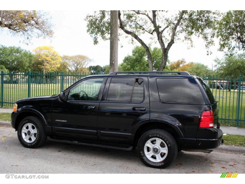 2002 Explorer Limited 4x4 - Black Clearcoat / Midnight Grey photo #4