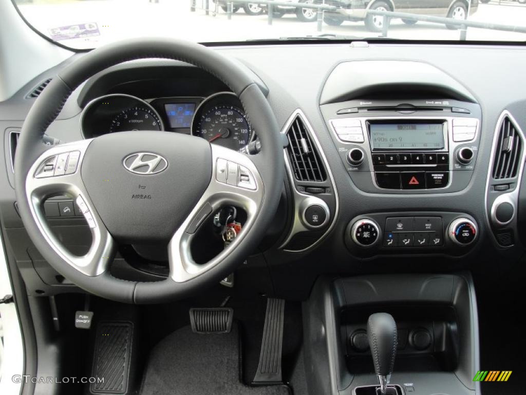 2011 Hyundai Tucson GLS Black Steering Wheel Photo #48280390