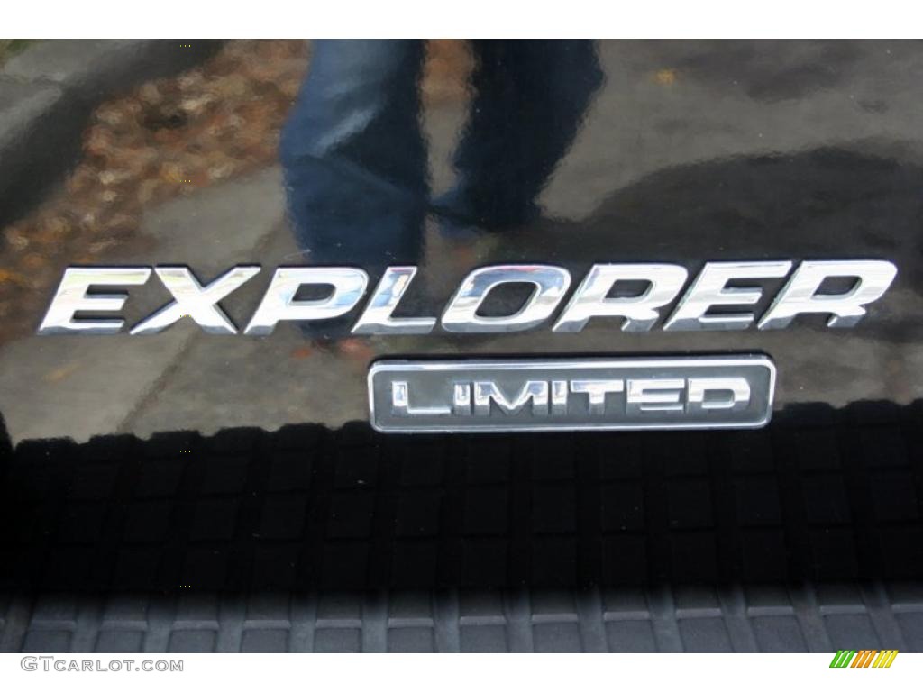 2002 Explorer Limited 4x4 - Black Clearcoat / Midnight Grey photo #29