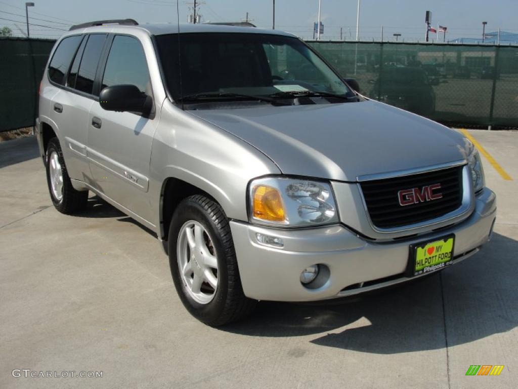 2004 Envoy SLE - Liquid Silver Metallic / Medium Pewter photo #1