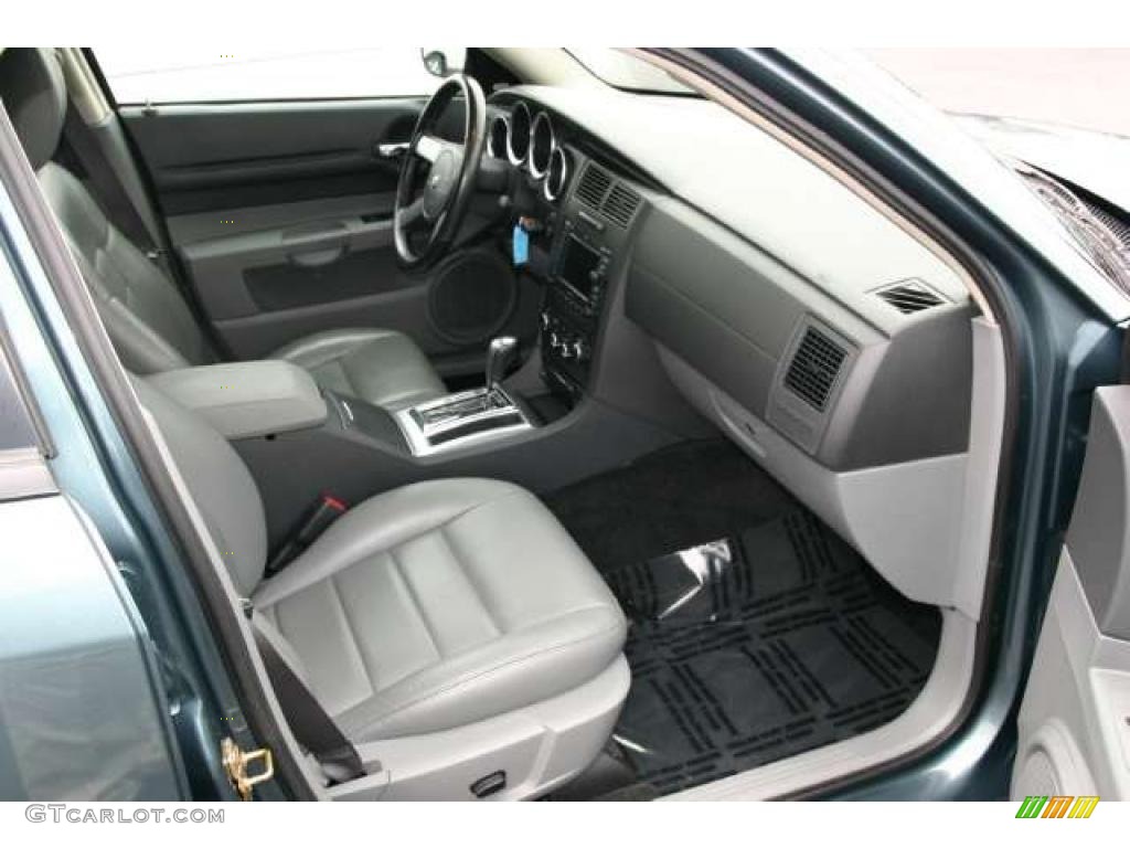 Dark Slate Gray/Medium Slate Gray Interior 2005 Dodge Magnum R/T AWD Photo #48281923