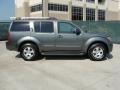 Storm Grey Metallic - Pathfinder SE Photo No. 2